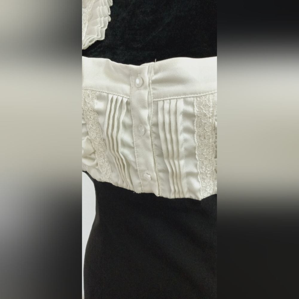 Body Central - Midi Dress - Picture 4 of 11